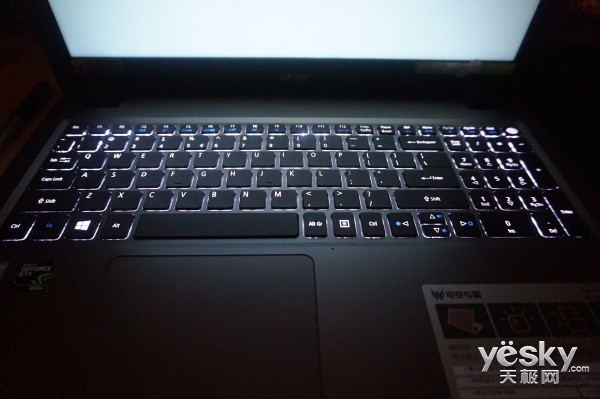 威武小霸王 Acer V5-591G電競(jìng)游戲本評(píng)測(cè)