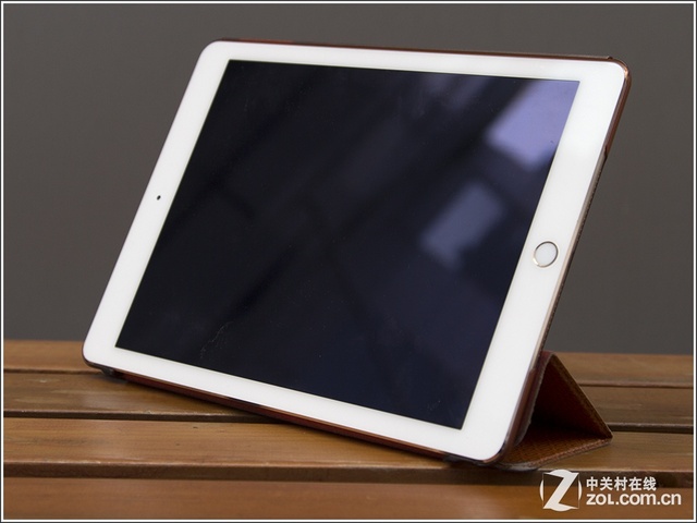 前進(jìn)動(dòng)力不足？ iPad Air兩代產(chǎn)品對比 