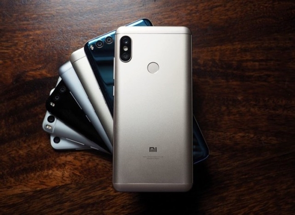 紅米Note 5今天正式發(fā)布：千元機(jī)中的“水桶機(jī)”