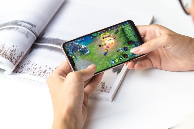 vivo Y85和X21哪個好？vivo X21和vivo Y85區(qū)別對比
