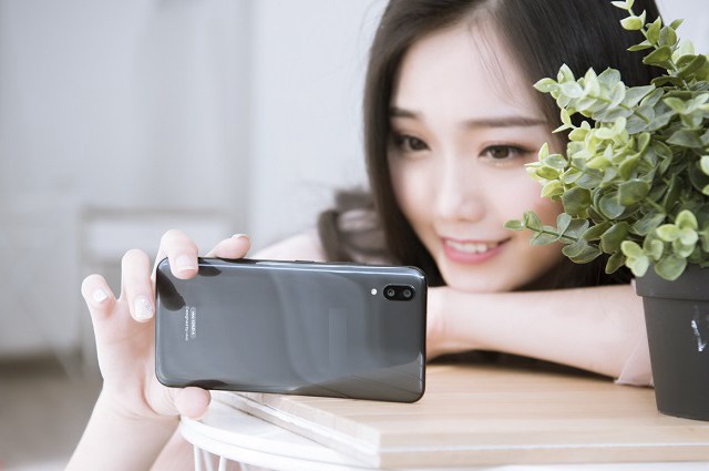 1500左右性價(jià)比最高的手機(jī)推薦  一千五手機(jī)哪款好?