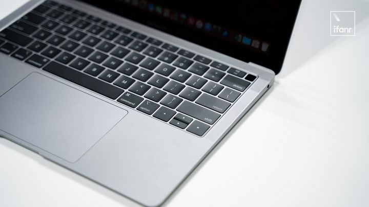 蘋果新MacBook Air評測，蘋果新MacBook Air好用嗎？