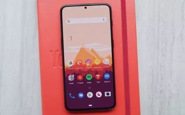 vivo V13真機曝光 ：聯(lián)發(fā)科P70+挖孔屏設計 售價有點驚喜