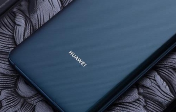 華為Mate 30 Pro曝光：搭載麒麟985、AI四攝、55W超級快充