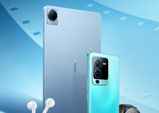 vivo發布vivo S15系列“全家?！焙?，將于5月19日舉行新品發布會